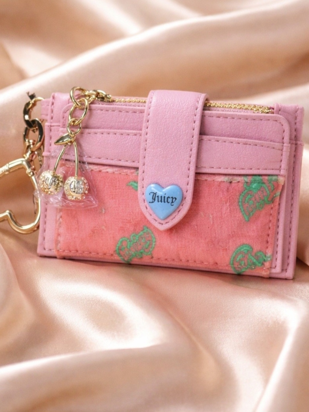 Juicy Couture Pink Heart Charm Card Holder with Gold Keychain